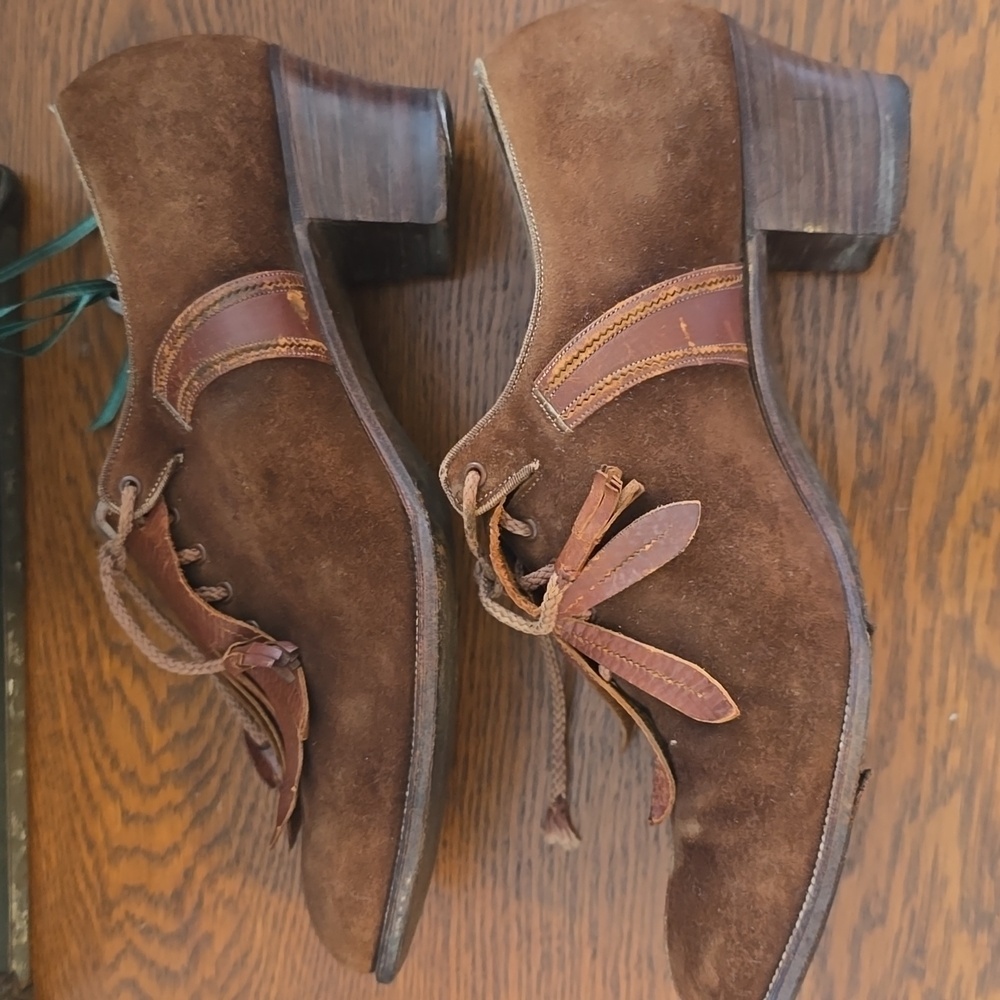 Authentic Vintage Women's 1920s Suede & Leather Fringe Tassel Block Heel Shoes - Picture 13 of 14